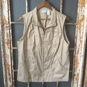 Chico’s Tan Crocodile Print Lightweight Vest S 2